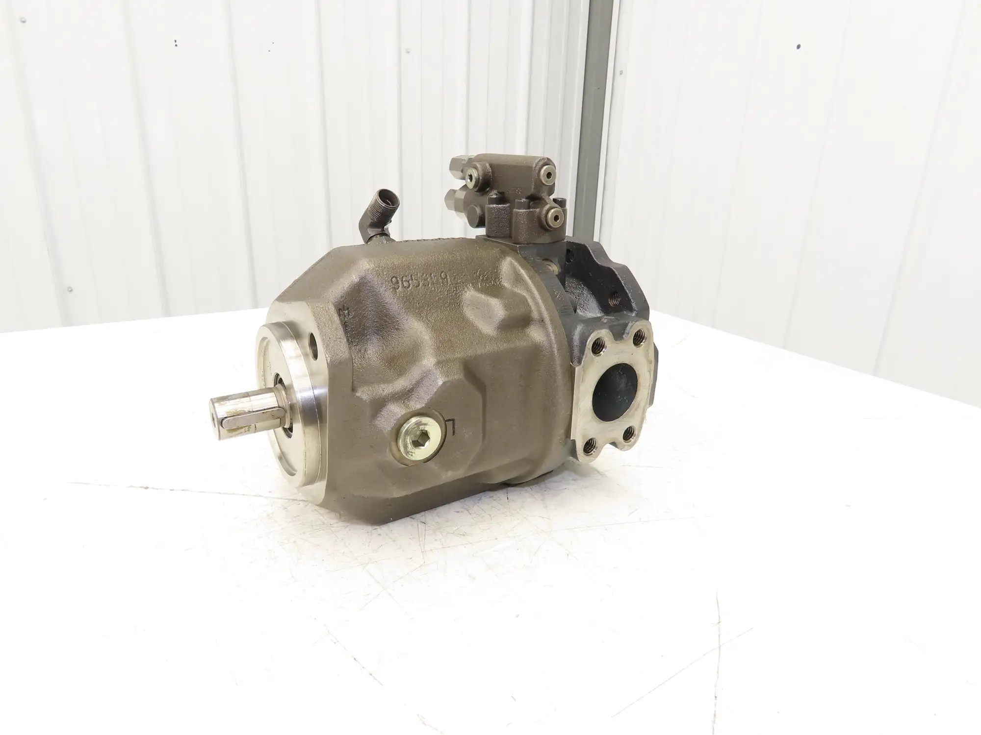 Brueninghaus Rexroth AA10VS045DFR1/31R-PKC62K02 Hydraulic Piston Pump Series 31