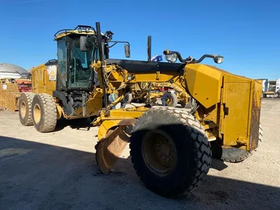 2011 Caterpillar 140M2