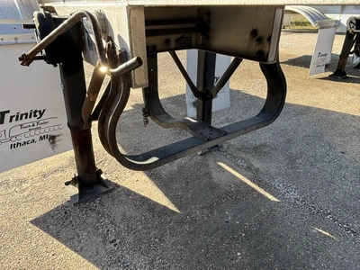 Used 2017 WALKER MILK TANKER TRAILER Liquid Supply Trailers Michigan US | Miedema Asset Management Group #1709493