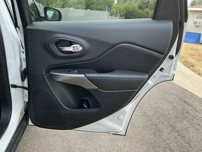 Used 2019 JEEP CHEROKEE SUVs Michigan US | Miedema Asset Management Group #1321234