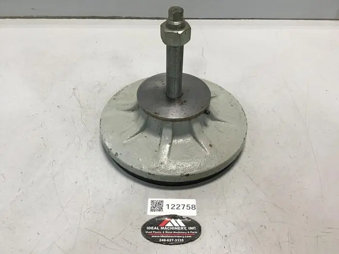 USED METAL FABRICATOR LEVELING PAD