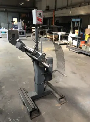 CUSTOM TRAVERSE WINDING MACHINE Traverse Winding Machines | International Rolling Mills (2)