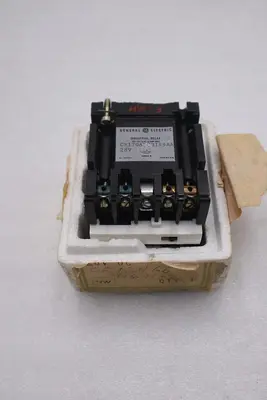 General Electric Ge CR120AD03149AA Industrial Relay 28v-dc NEW UNIT STOC G991A