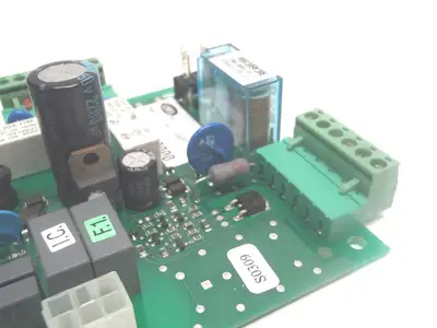 Used CAREL 99498B 12-01-09 1.0 Humistat Controller Interface I/O Boards & Replacement Parts Michigan US | Maverick Industrial Sales #1396916