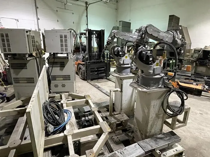 Used 2008 YASKAWA MOTOMAN YASKAWA MOTOMAN EA1400N Robots Michigan US | RAB Industries, Inc. #183982