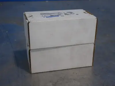 USED TELEMECANIQUE XCSB703