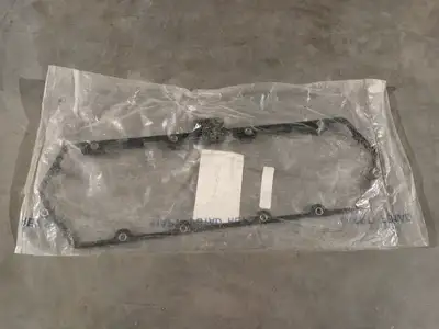 NEW FORD F81Z-6584-AA