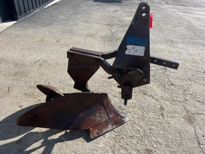 FORD 1 BOTTOM PLOW Plow | County Equipment Company LLC (2)