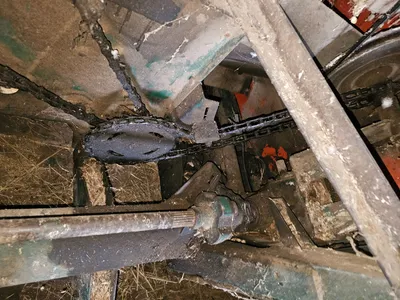 NEW IDEA 325 Harvesting Equipment | Iron Listing (41)