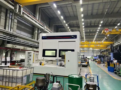 DN SOLUTIONS DHF 1250 5-Axis Horizontal Machining Centers | Machine Tool Specialties (2)