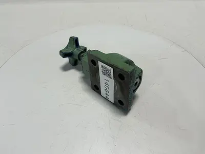 USED SPERRY VICKERS CGR02FK30