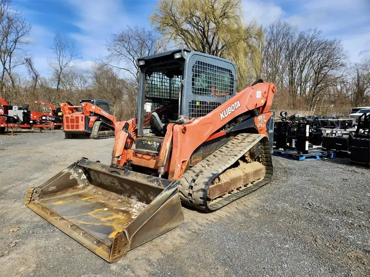 Used 2016 KUBOTA SVL95-2S Skid Steer Loaders New York US | Abele Tractor #1343069