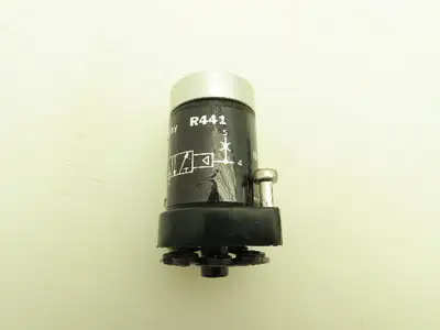 Clippard R441 Minimatic 4-Way Valve Air Pneumatic Lot of 2