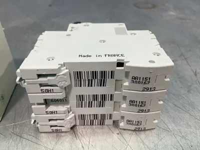 Used SCHNEIDER ELECTRIC 24535 Circuit Breakers Ohio US | HGR 24 #1520824