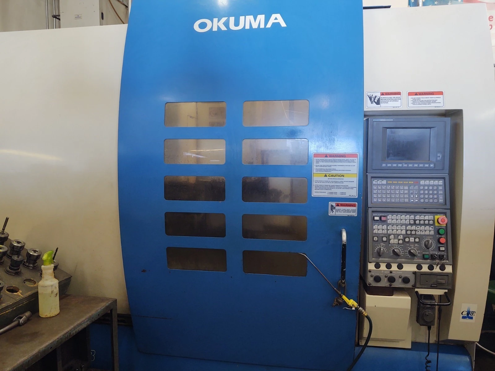 USED 2005 OKUMA CROWN MC-V4018