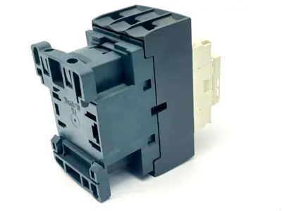 Used Schneider Electric LC1D25G7 PLC Contactors Michigan US | Maverick Industrial Sales #1396349