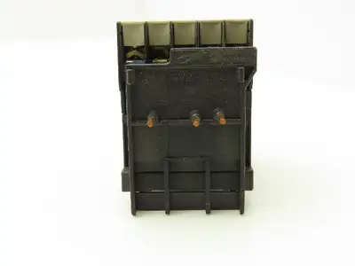 Telemecanique LP1K 0610 BD Contactor Starter Block 20A 600V 3PH 1NO Lot of 8