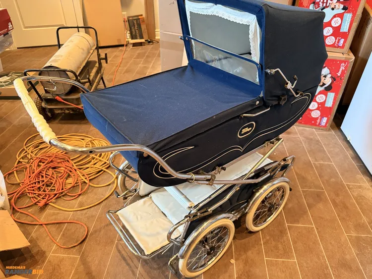 Used PEREGO ANTIQUE BABY BUGGY  / STROLLER Estate & Personal Property Indiana US | Miedema Asset Management Group #1341926