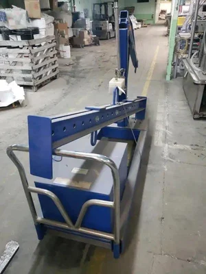 COUNTER BALANCED FLOOR CRANE 2000 LB By Vestil # 3671