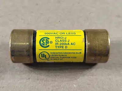 Disconnect Switch with 15 Amp Fuse LPJ-12SP