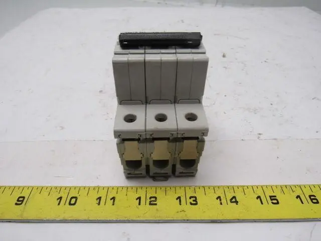 ABB S223K10A Circuit Breaker 3 Pole 10A 690V