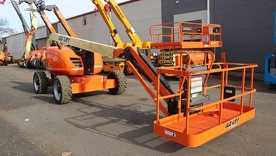 USED 2024 JLG 600 AJ