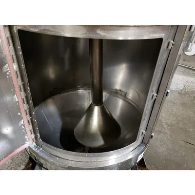 Used 31 Cu.Ft. Una-Dyn Solid Cone Hopper Loader Vacuum Filter