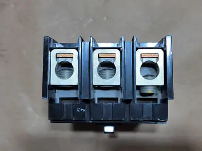 USED SQUARE D QDL32225