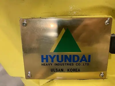 Used 2013 HYUNDIA LIKE NEW HX400 6 AXIS CNC ROBOT Robots | Harbor Machinery Inc. #1283289