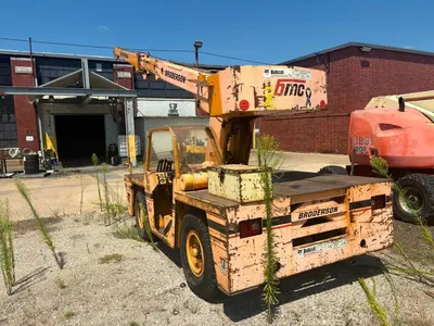 Used _UNKNOWN_ _UNKNOWN_ Carry Deck Cranes Ohio US | Myron Bowling Auctioneers Inc #1504396