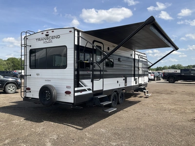 USED 2022 TRANSCEND 245RL
