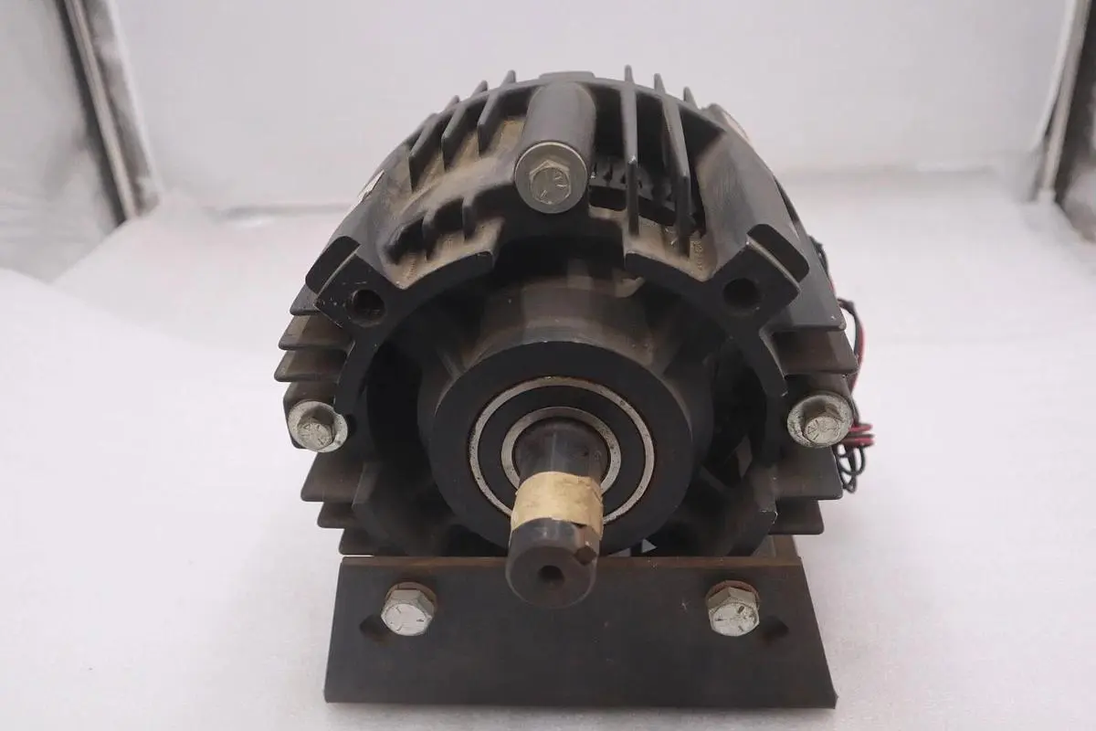 WARNER EM210-40 OUTPUT CLUTCH 5371-536-005 STOCK #M-63