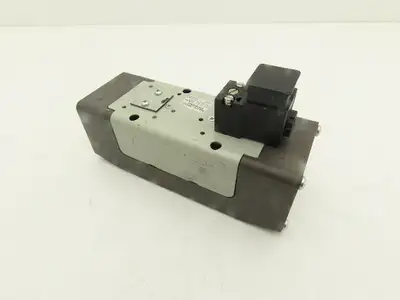 Aventics R432006321 Pneumatic Solenoid Directional Valve 150psi 120VAC Coil