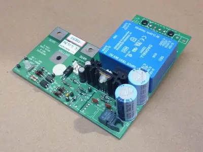 USED LUMONICS E81Z2151C