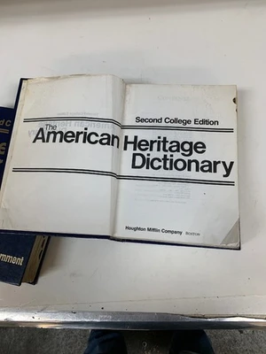 2- American Heritage College Dictionary Houghton Mifflin Company,Boston
