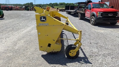 USED JOHN DEERE 640A