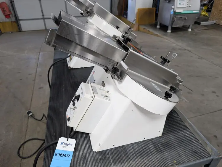 Used OLIVER PRODUCTS COMPANY 705-N Slicers / Dicers / Cutters | Boyko Inc. #421930