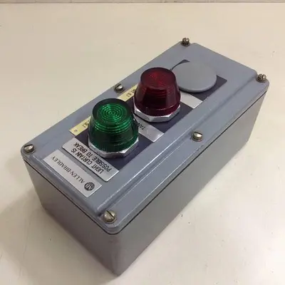 USED ALLEN BRADLEY 800T-3TZM11 SER T