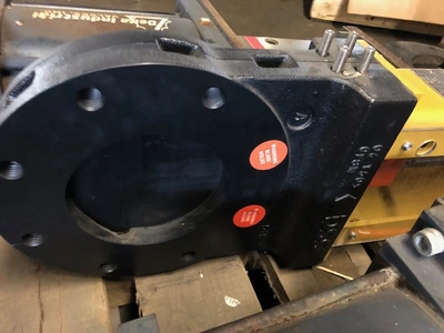 6" DSS Valves  Pneumatic Knife Gate Valve, New Storeroom Spare
