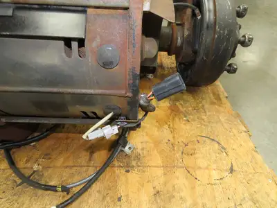 Toyota 14110-21441-71 Electric Forklift Motor Drive Front Axle 6 Lug Off 7FBCU25