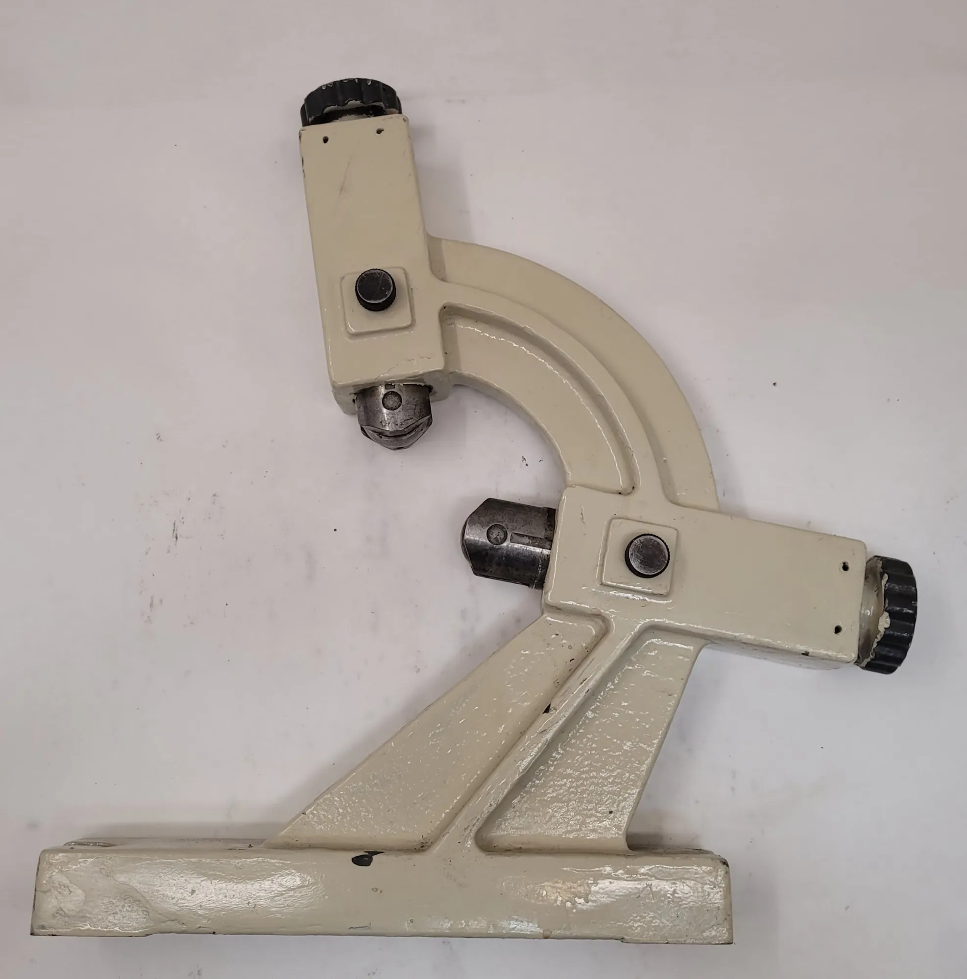 Lathe Follow Rest – 16.5in Tall, 11.75in Base Width