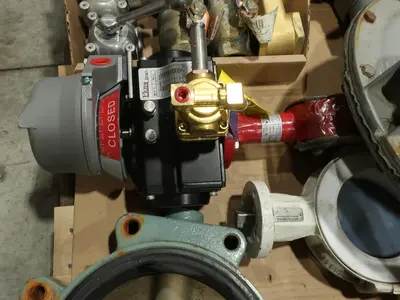 4 PALLETS OF ASSORTED VALVES