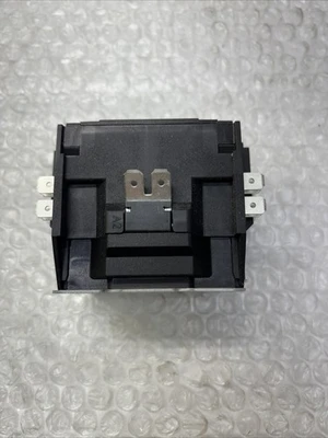 NEW Eaton C25BNB230T