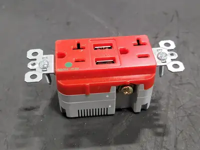 NEW PASS & SEYMOUR TR8300HUS-RED