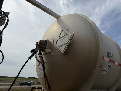 Used 2011 STREPHENS 8,400 GALLON TANKER Tanker Trailers Minnesota US | Carco Truck & Equipment #1513861