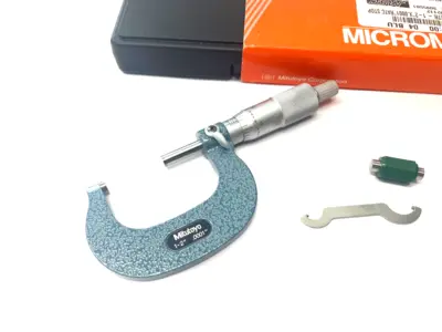 USED MITUTOYO OUTISDE MICROMETER 1-2" RATCHET STOP M120-2"MA