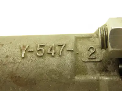 Strahman SV500 Sampling Valve 1/4"NPT Y-547-2 Upper Y-734 Lower 11/16"-18 Thread
