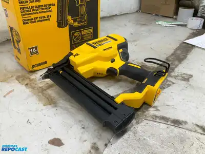 Dewalt DCN680B 20V XR 18 Gauge Brad Nailer, New