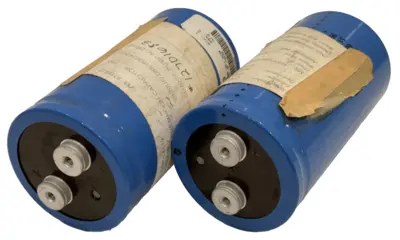 LOT OF 2 NEW NIPPON CHEMI-CON 36DM5026 CAPACITORS