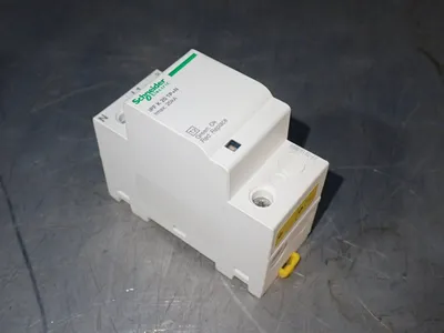 New | in-Stock SCHNEIDER ELECTRIC A9L15692 Surge Protectors Ohio US | HGR 24 #1187181